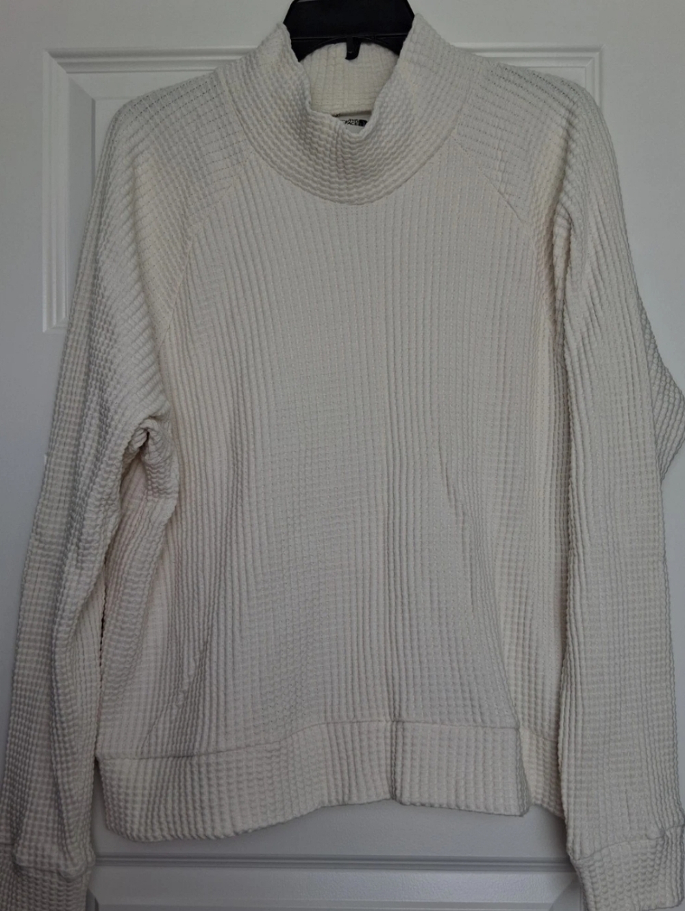 Northface Cream Waffle-Knit Mock Neck Sweater Large